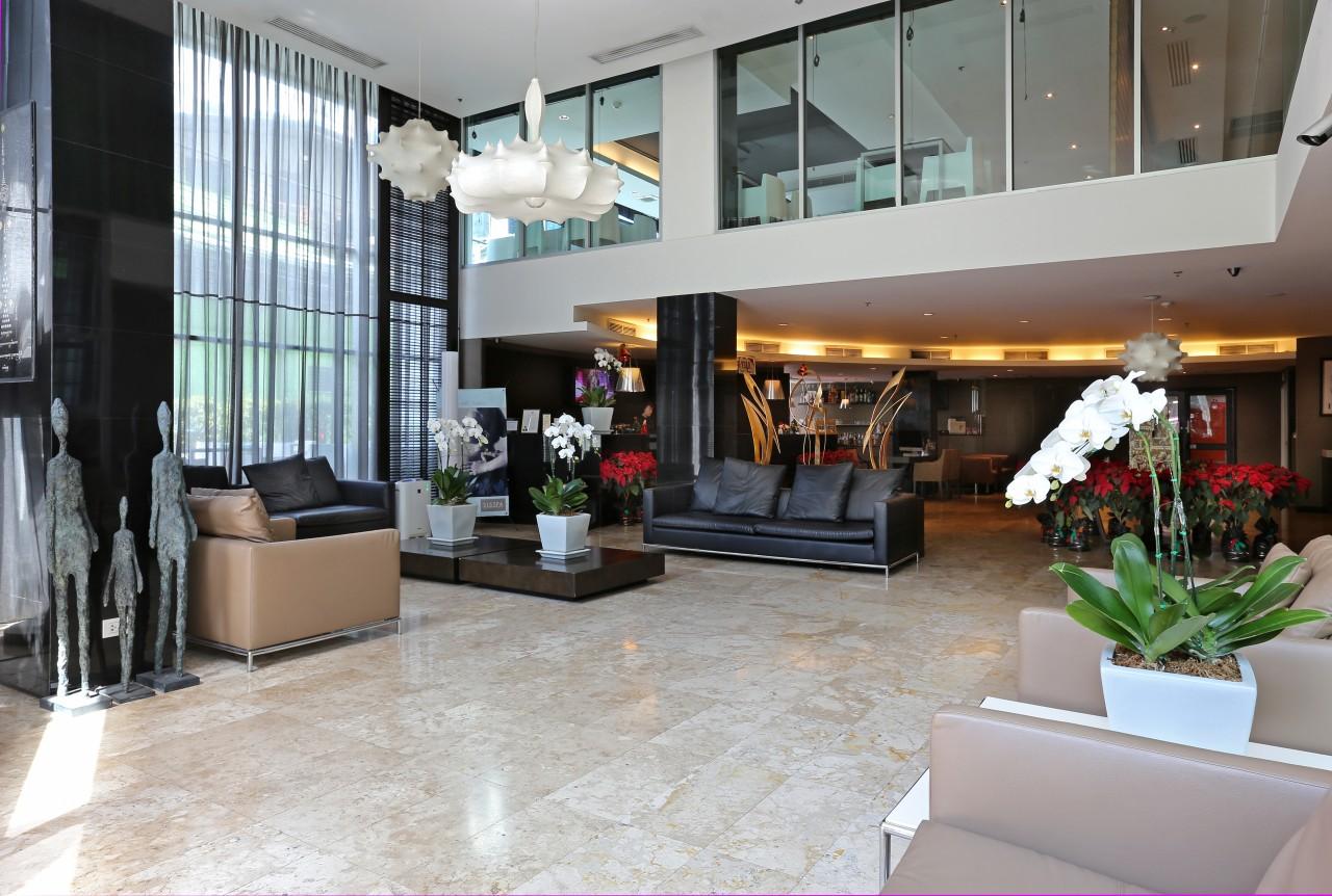 S15 Sukhumvit Hotel Банкок Екстериор снимка